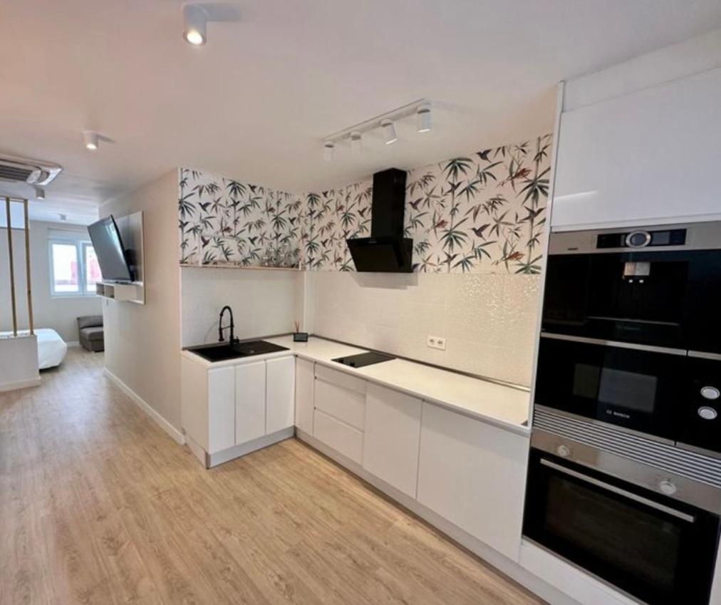 Adriva Apartamento-Loft Imperial Centro Wifi Вальядолид Экстерьер фото
