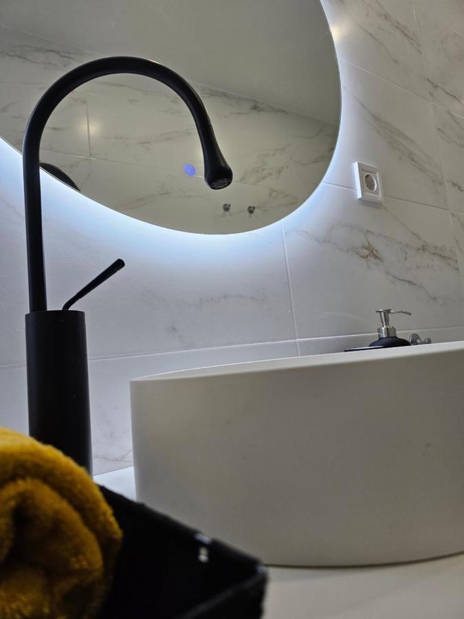 Adriva Apartamento-Loft Imperial Centro Wifi Вальядолид Экстерьер фото